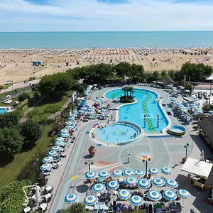 https://holiday-bibione.hotelinveneto.com